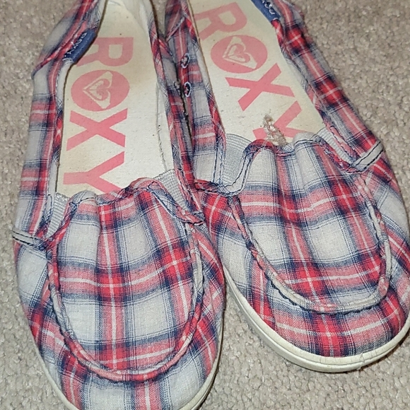 Roxy red, white & blue slip-ons Size 8 - Picture 2 of 8